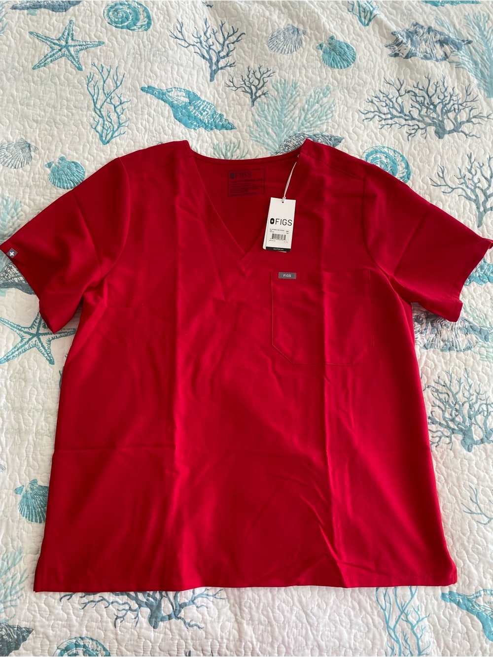 Figs Women’s Catarina One-Pocket Scrub Top in Red - NEW W/ TAGS, Size 2XL